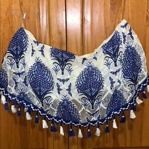 Cute blue floral tube top